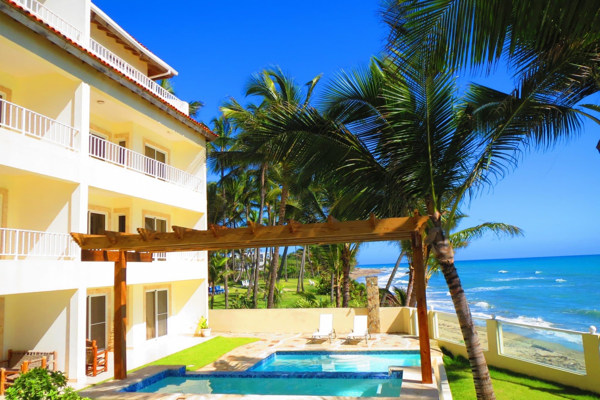 Beachfront 2 bedrooms apartment for sale cabarete - Miniatura 14