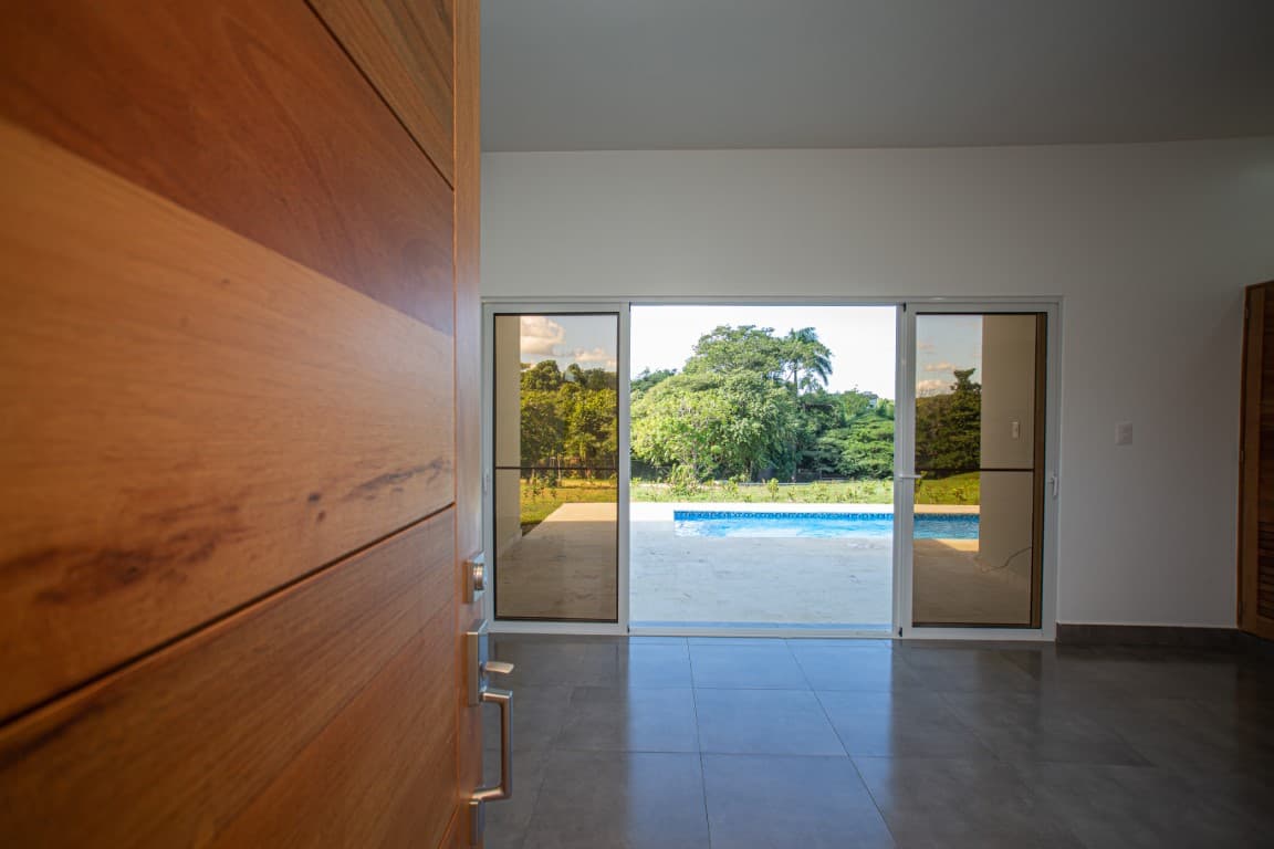 Move-in ready, two-bedroom villa for sale in Sosúa, Dominican Republic - Miniatura 13