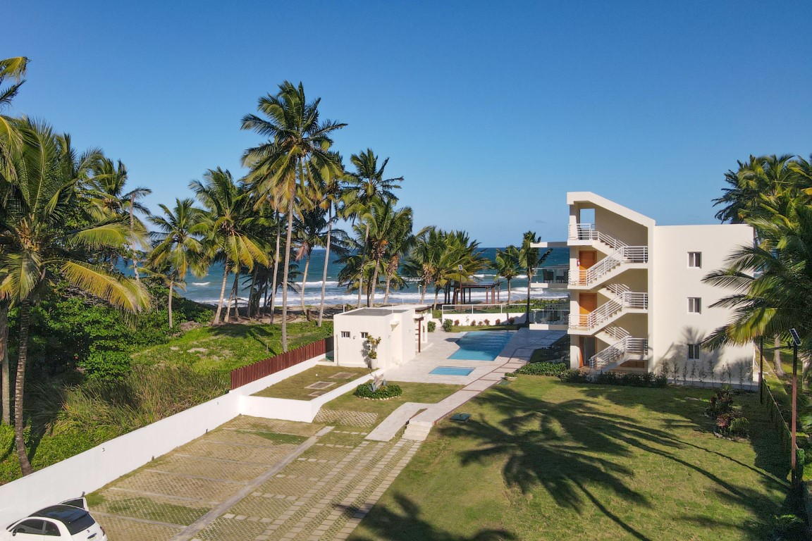 One-Bedroom Oceanfront Condo for Sale in Cabarete - Miniatura 4