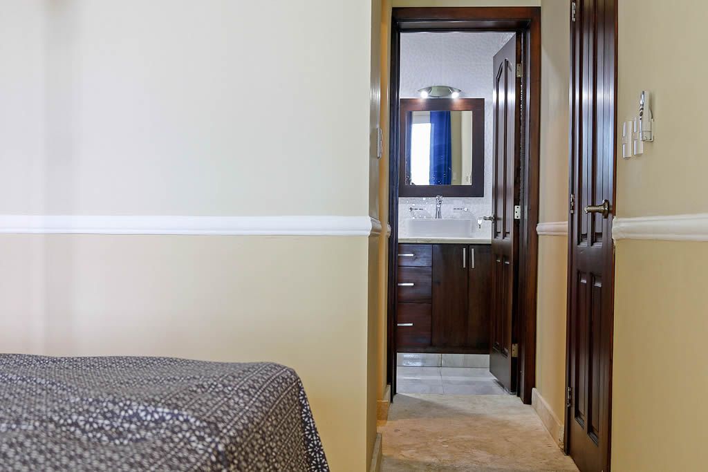 SO-002 Move-in ready 2 bedroom condo for sale in Sosua, Dominican Republic - Miniatura 6