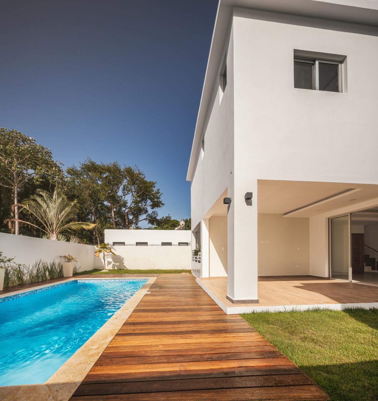 Stunning 3-Bedroom Villa With Pool – Oceanfront Gated Community - Miniatura 12